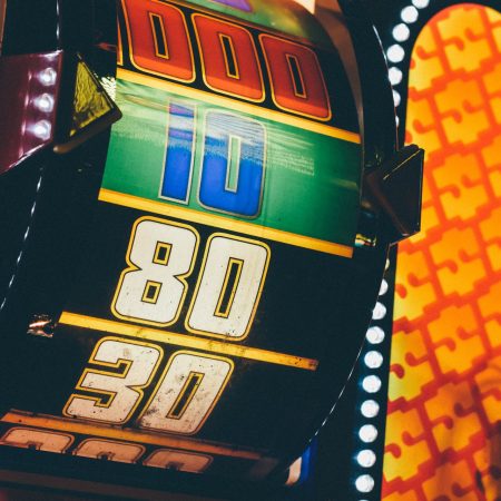 Die Geschichte der Spielautomaten: die Evolution des beliebtesten Casinospiels